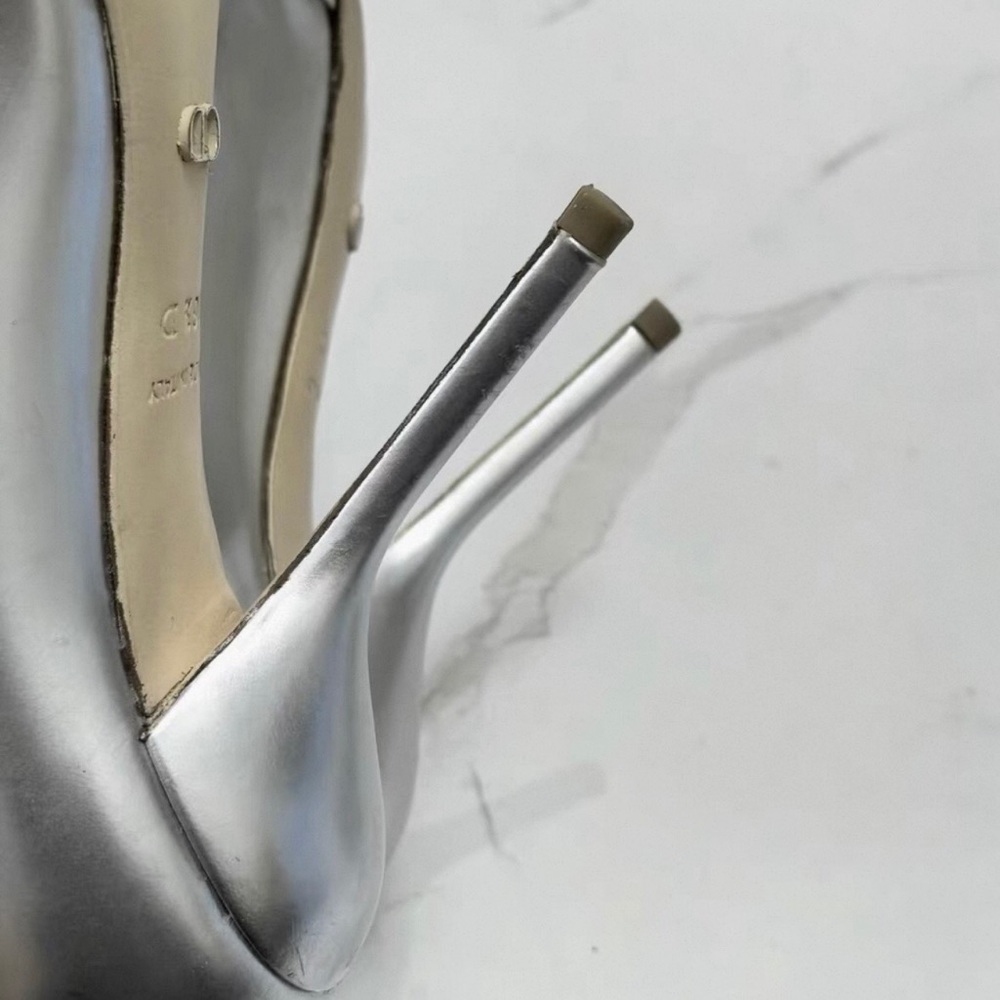 Dior Metallic Silver Heels with Patterned Toe - Picture 4 of 6
